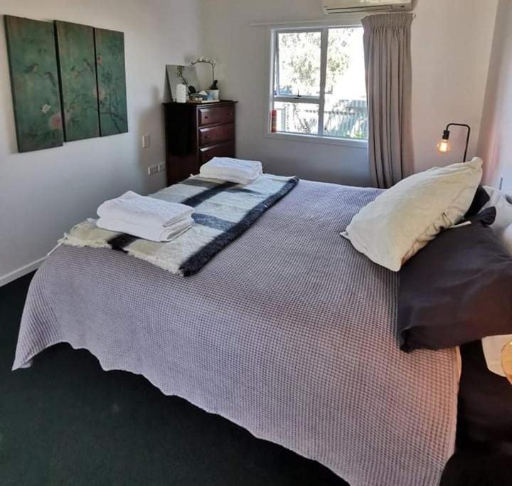 Magnolia House Apartment Featherston Bagian luar foto