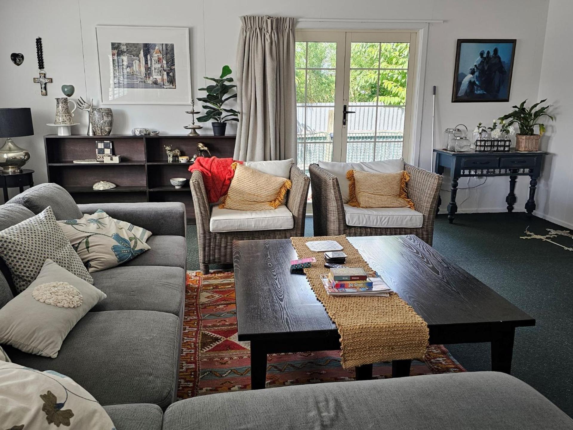 Magnolia House Apartment Featherston Bagian luar foto