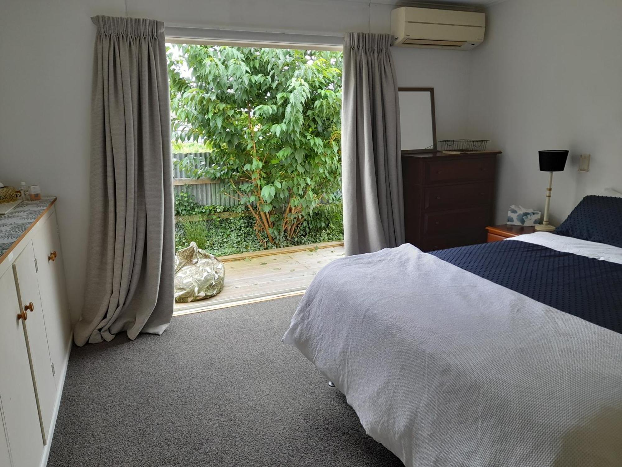 Magnolia House Apartment Featherston Bagian luar foto