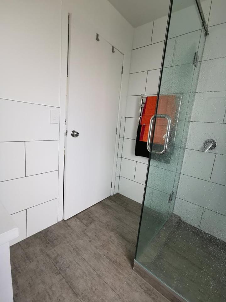 Magnolia House Apartment Featherston Bagian luar foto